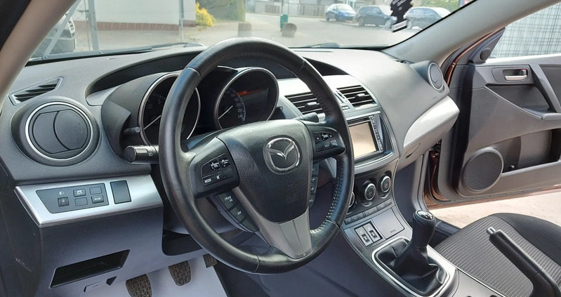 Mazda 3 cena 28900 przebieg: 110898, rok produkcji 2011 z Poznań małe 781